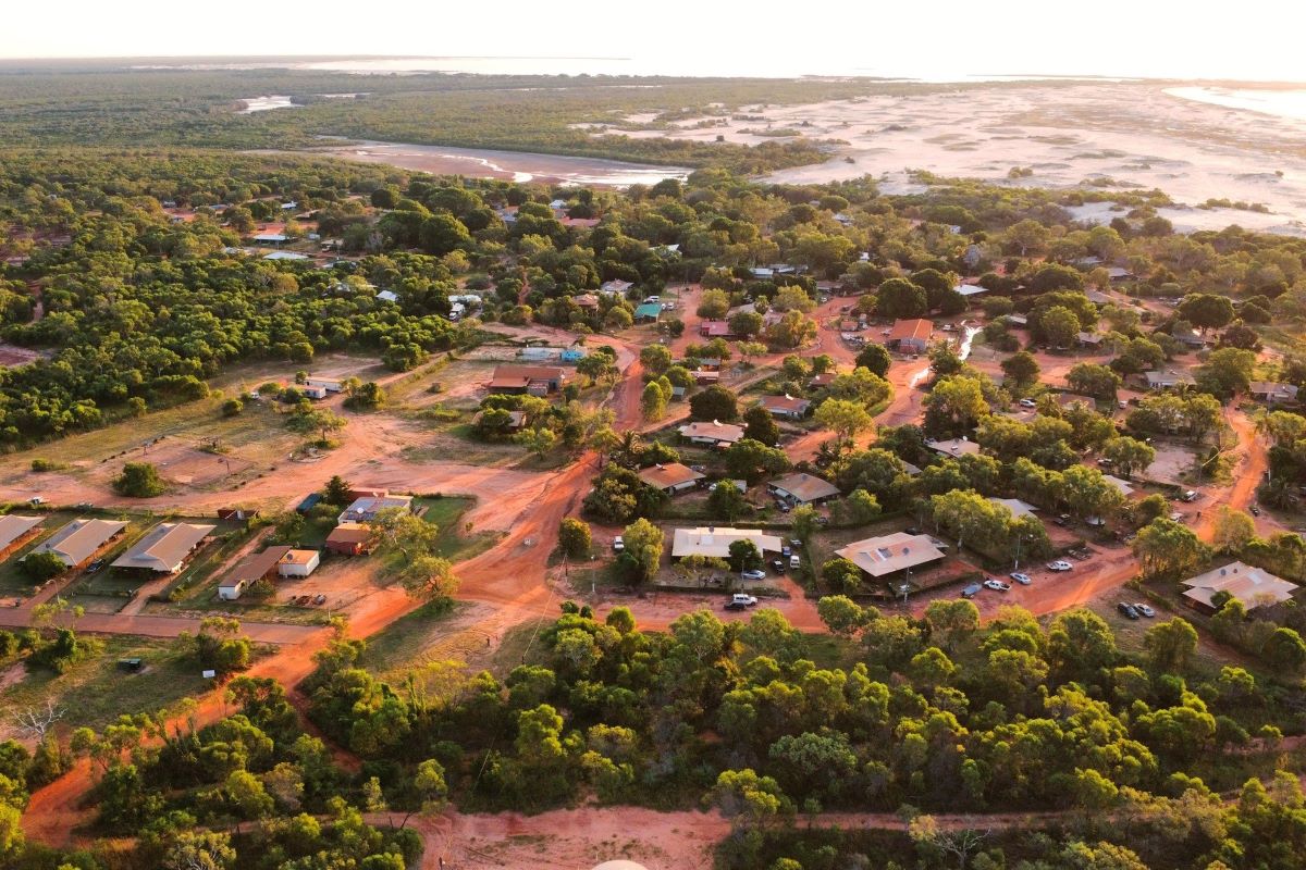 Djarindjin and Lombadina at sunset