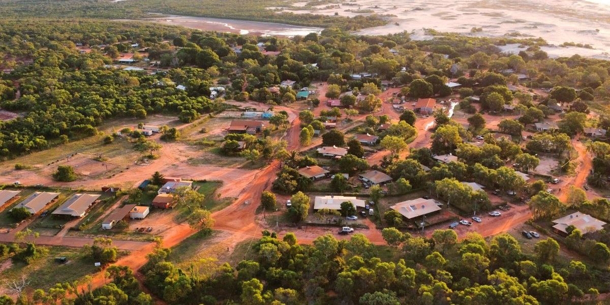 Djarindjin and Lombadina at sunset